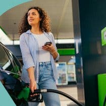 What Gas Stations Take Apple Pay Near Me? The Complete List