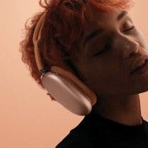 Hands on with the AirPods Max