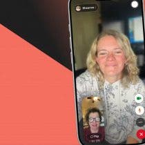 How to Zoom In on Yourself in a FaceTime Call on Your iPhone