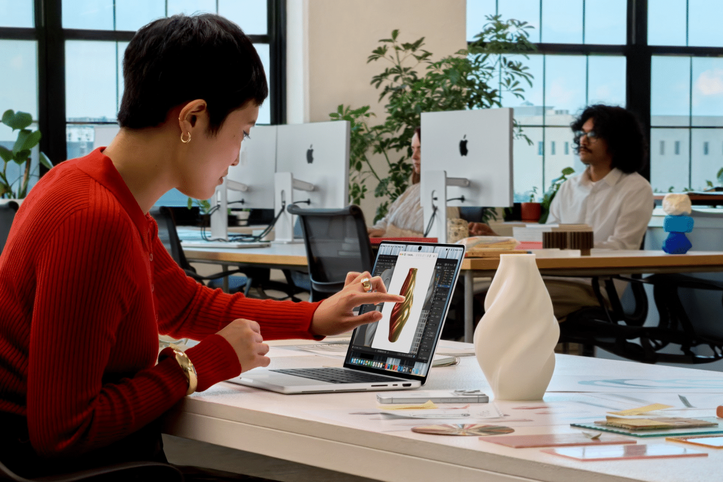 touchscreen Mac in use