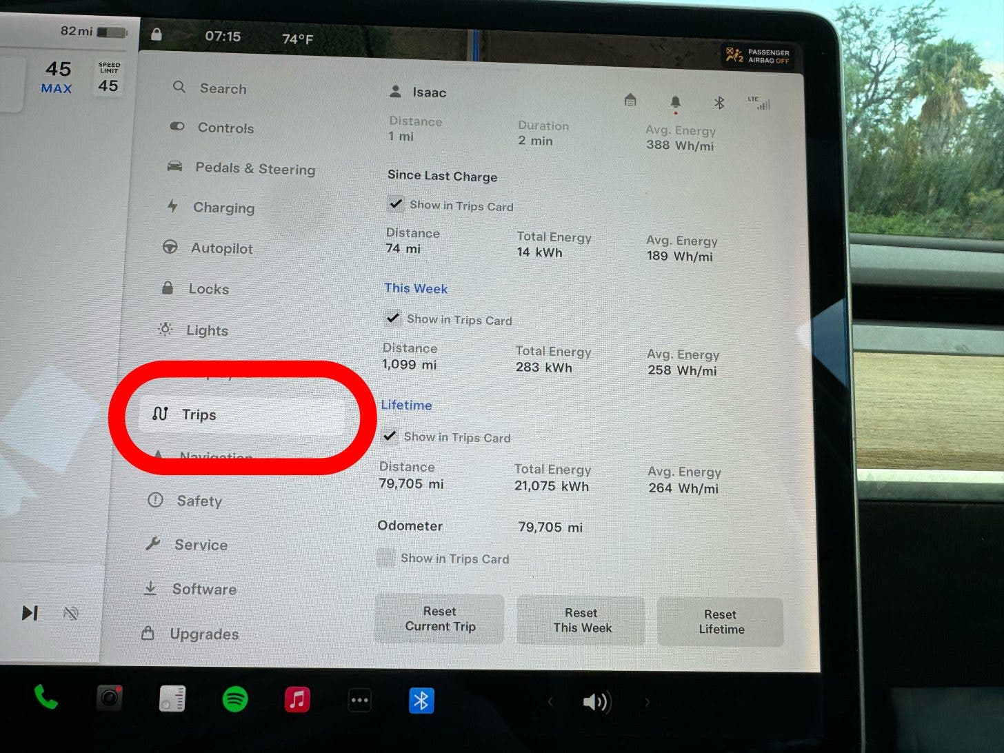 kwh to charge tesla model 3