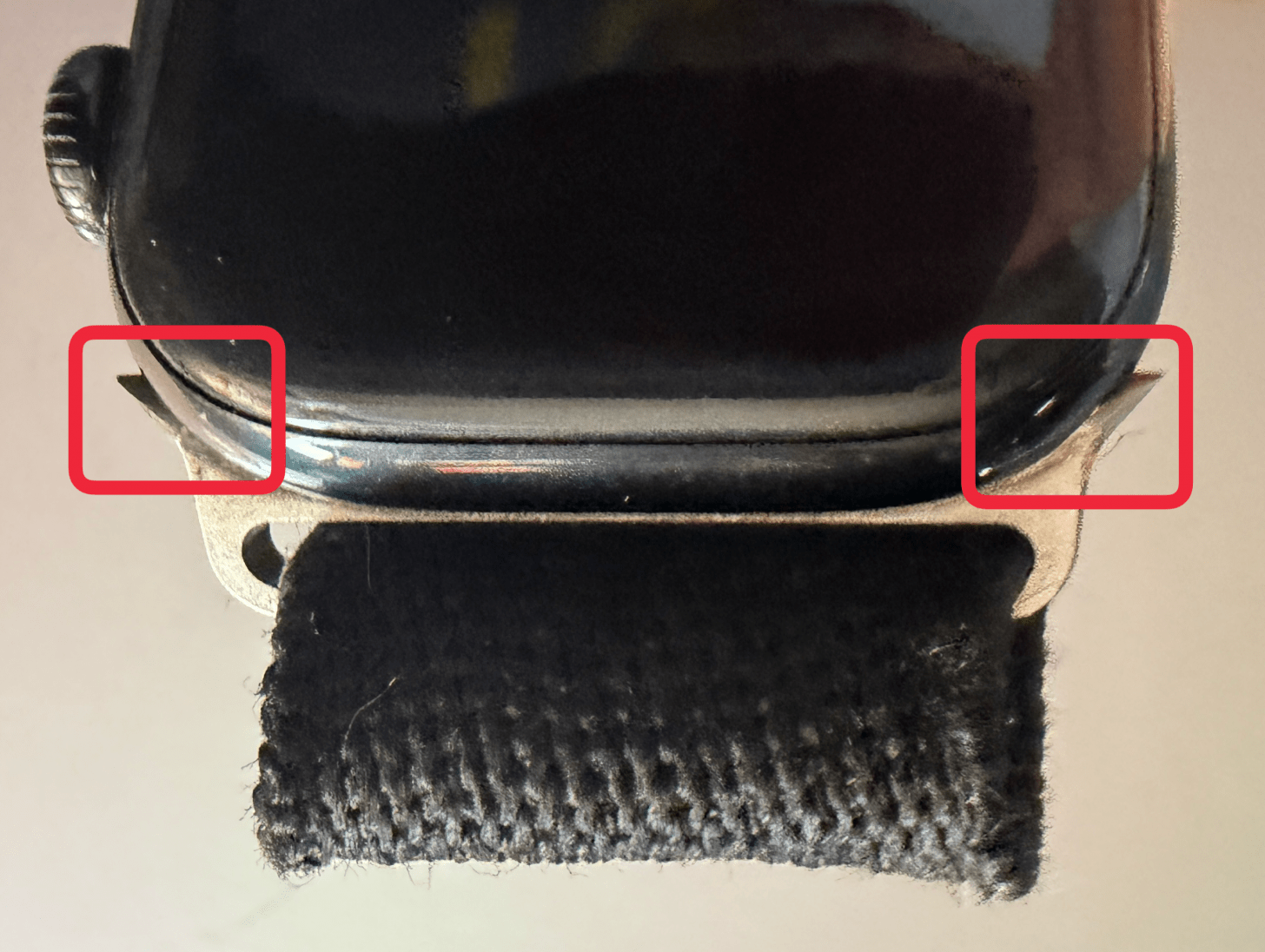 if you wear a larger watch band size with a smaller watch, there you will see that the corners of the band are sticking out slightly.