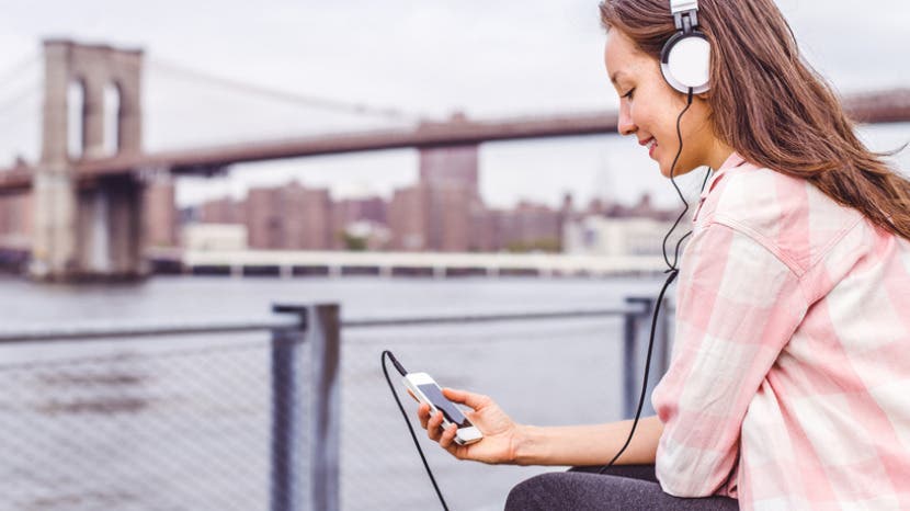 How to Create a Playlist of Your Favorite Podcasts