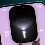 How to Use “Hey Siri Turn on My Flashlight” Voice Command