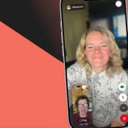 How to Zoom In on Yourself in a FaceTime Call on Your iPhone