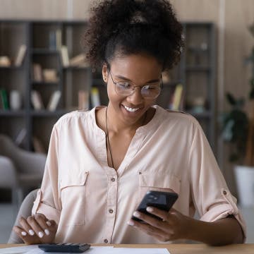 Build Your Best Budget: Two Budgeting Behemoths Go Head to Head