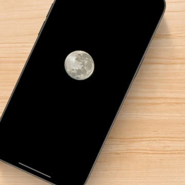 Secret Trick: How to Take Pictures of the Moon with iPhone
