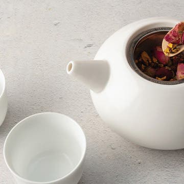 Romanticize Your Life with OHOM Self Heating Tea Set
