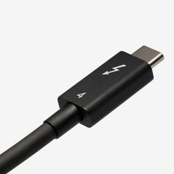 What Is Thunderbolt & What Does It Do? (2023)