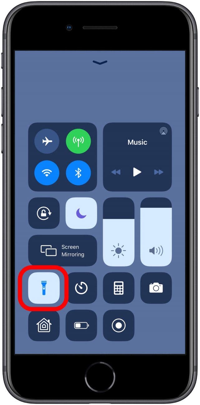 How to Turn Your iPhone Flashlight On & Off, 3 Easy Ways
