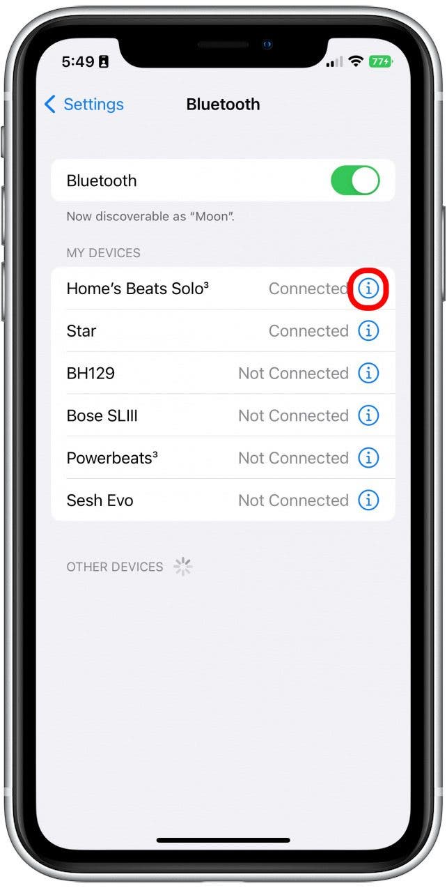 Tap the small "i" next to the headphones you want to see the battery life of.