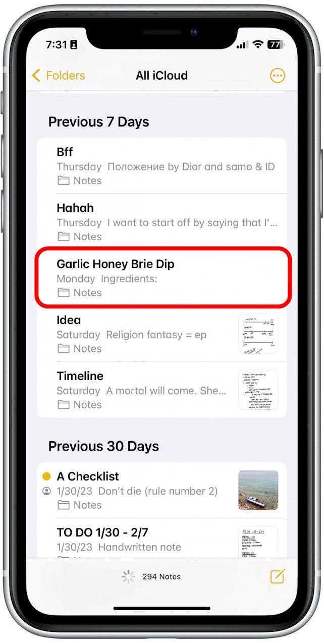 Tap the note you would like to duplicate.