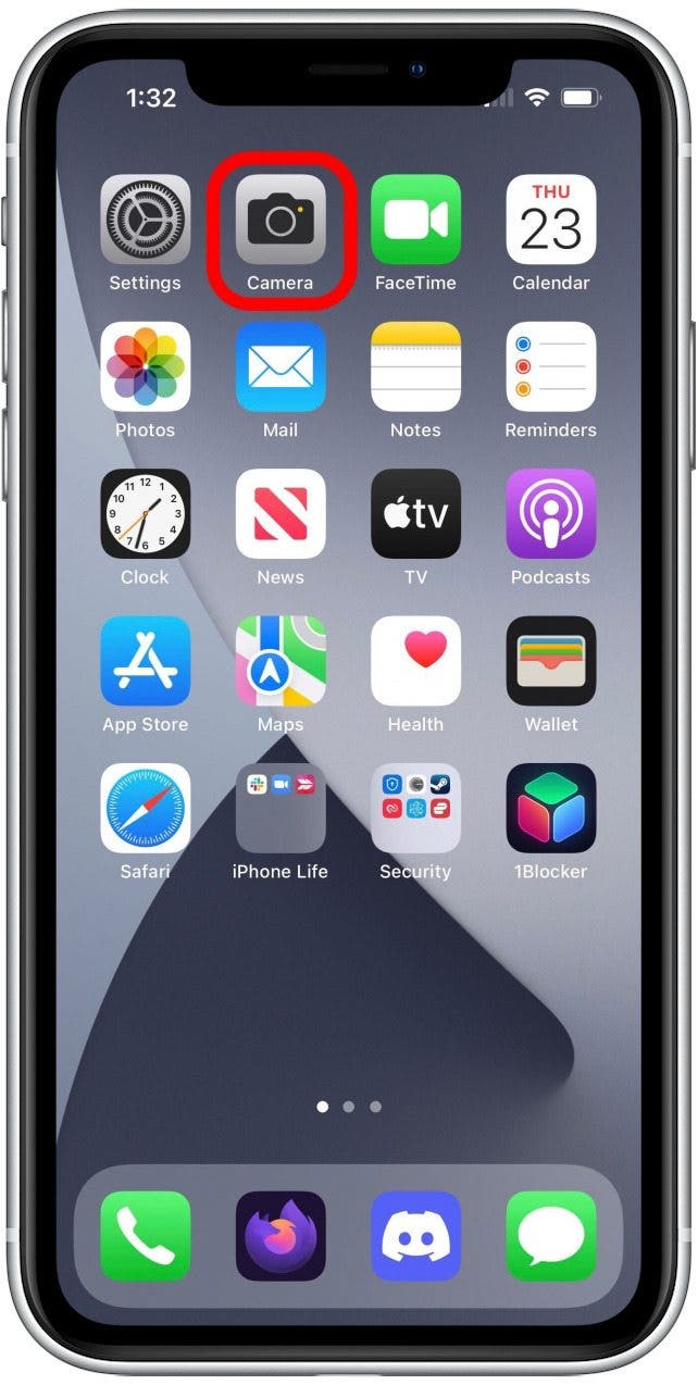How to Take a Still Photo While Shooting Video on an iPhone