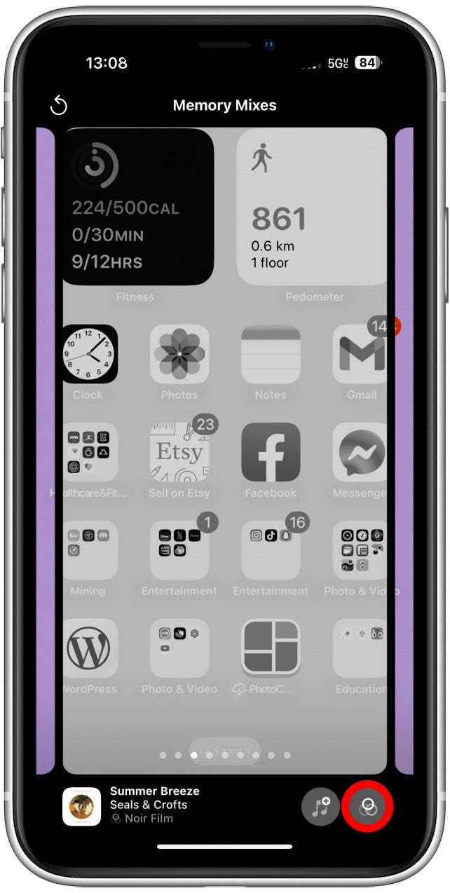 Tap the Styles icon to change how all the photos in the Memory look.