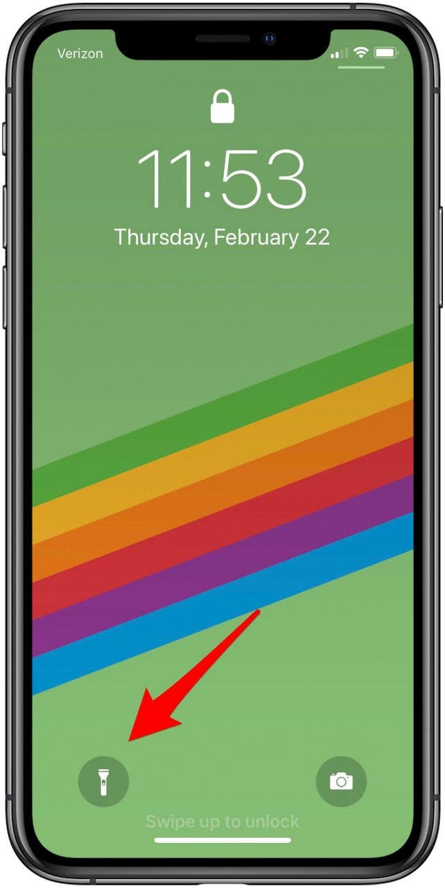 turn on flashlight iphone x lock screen