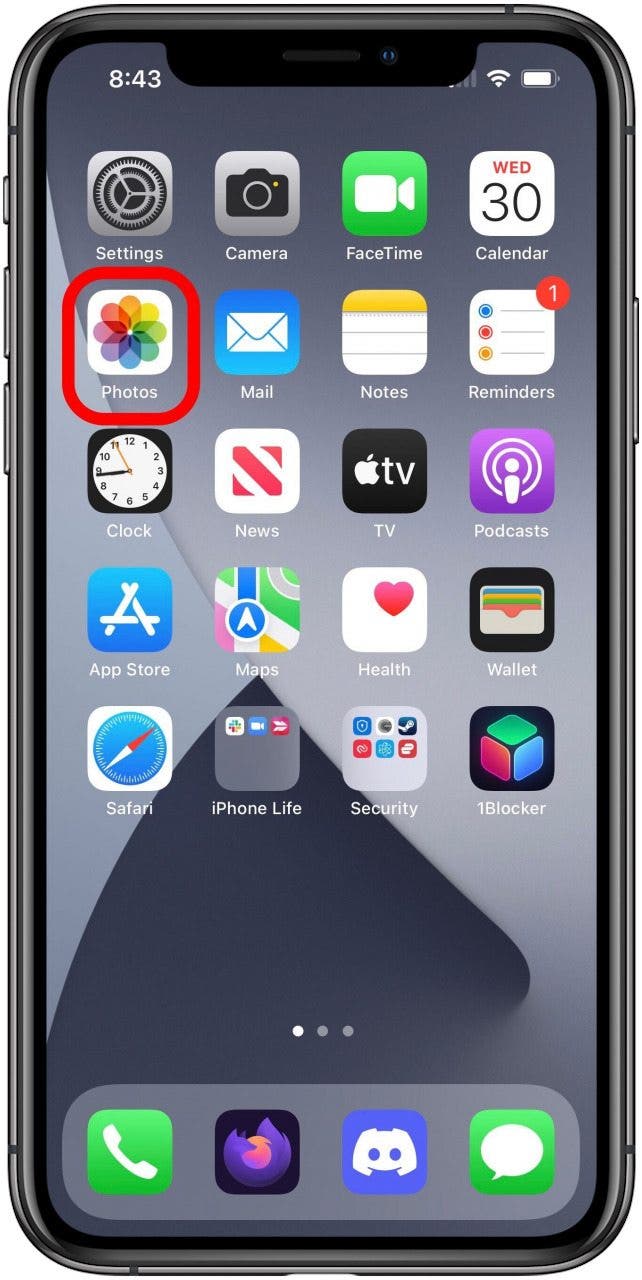 Home screen with Photos app marked.