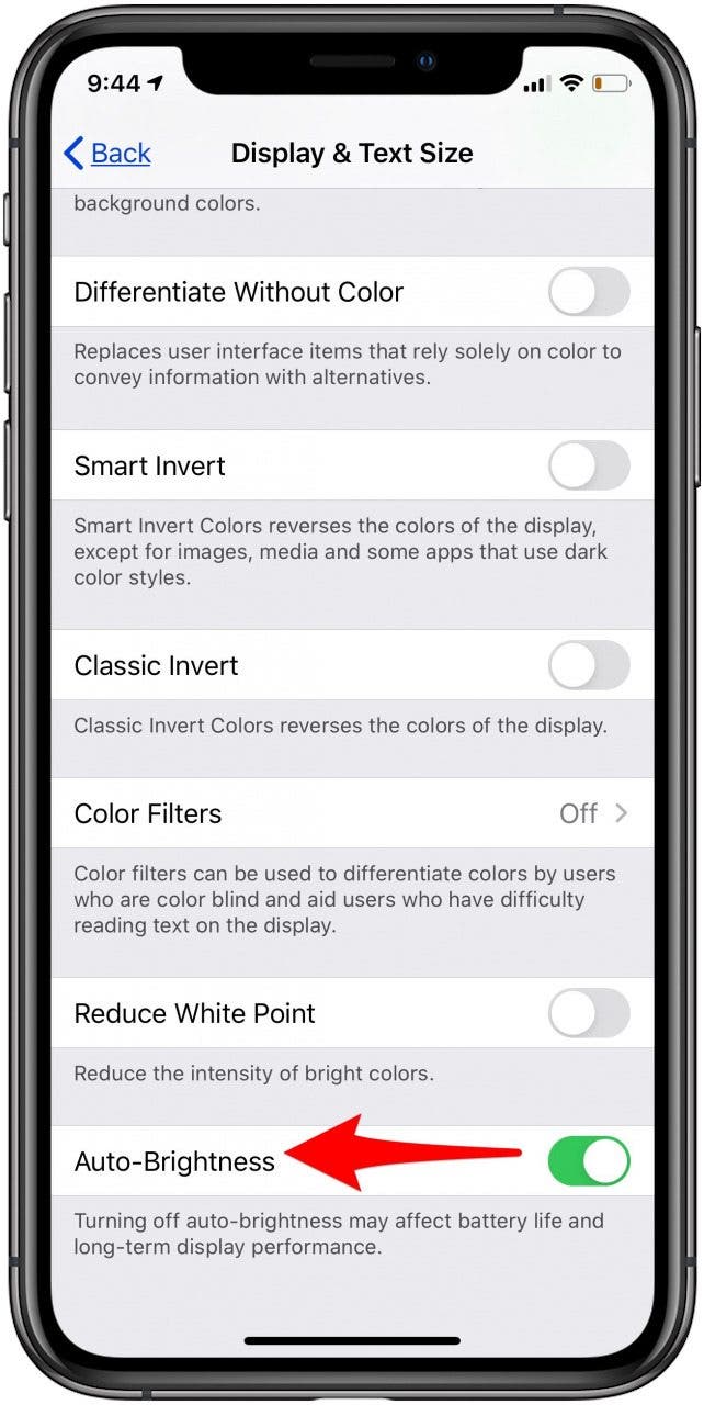 desactivar la configuración de brillo automático en el iphone