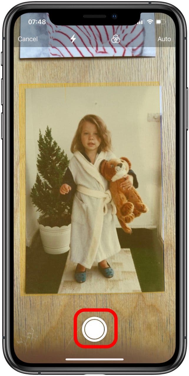 Take a photo to scan it in the Notes app