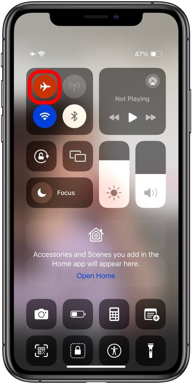 tap the airplane icon to turn on airplane mode on iphone or ipad