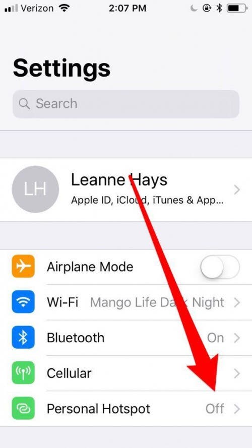 How to Connect to a Personal Wi-Fi Hotspot Using Bluetooth or a USB Cable