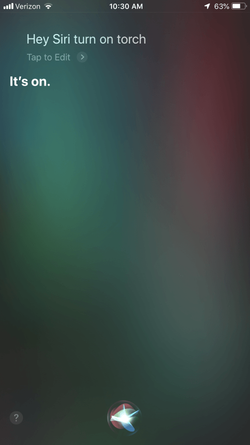 How to Turn On the Flashlight on Your iPhone with "Hey Siri" in iOS 12